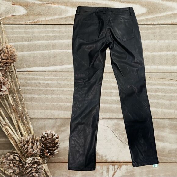 Size 27 BlaNK NYC Faux Leather The Reade Crop Skinny Leg - Picture 3 of 6